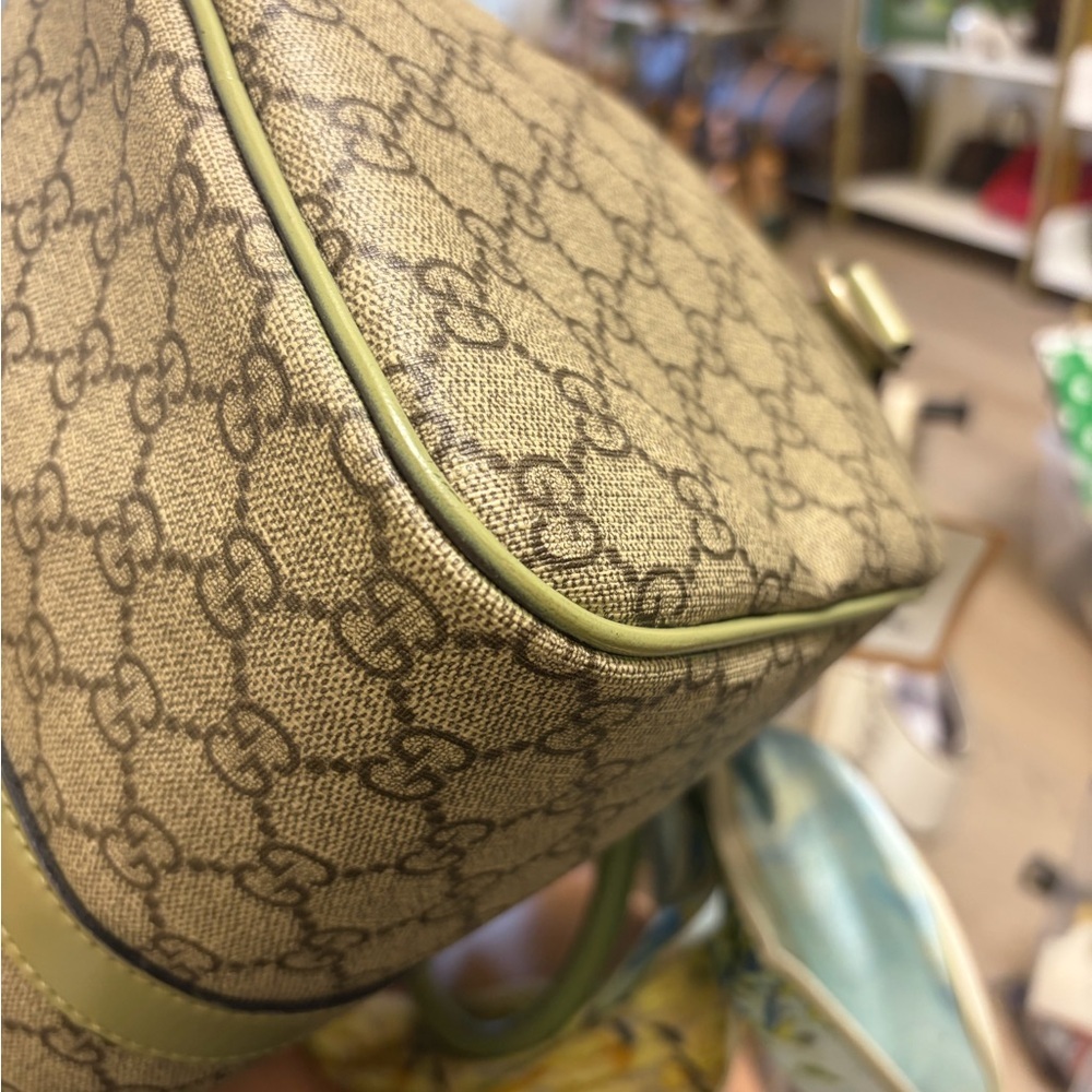 Gucci Beige and Green Monogram Boston Joy Bag - Picture 13 of 16
